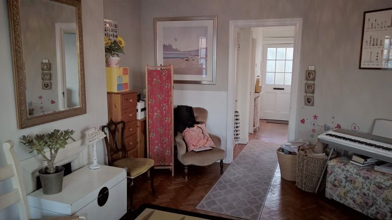 Photo 4- click for photo gallery